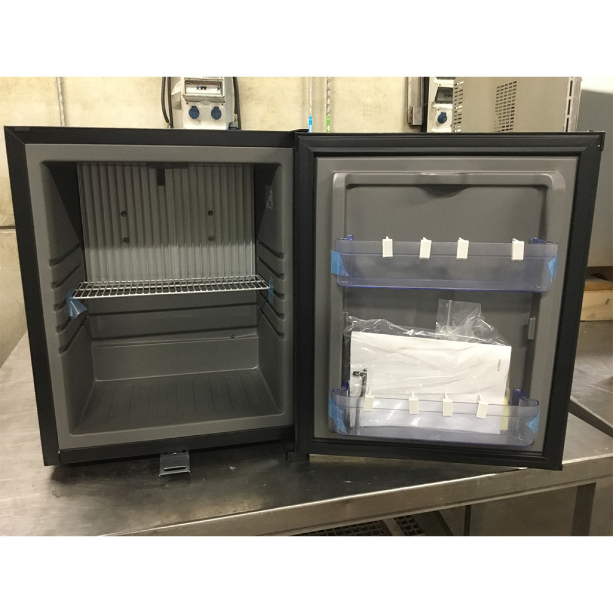 Image Mini-bar volle deur, 32 liter 1