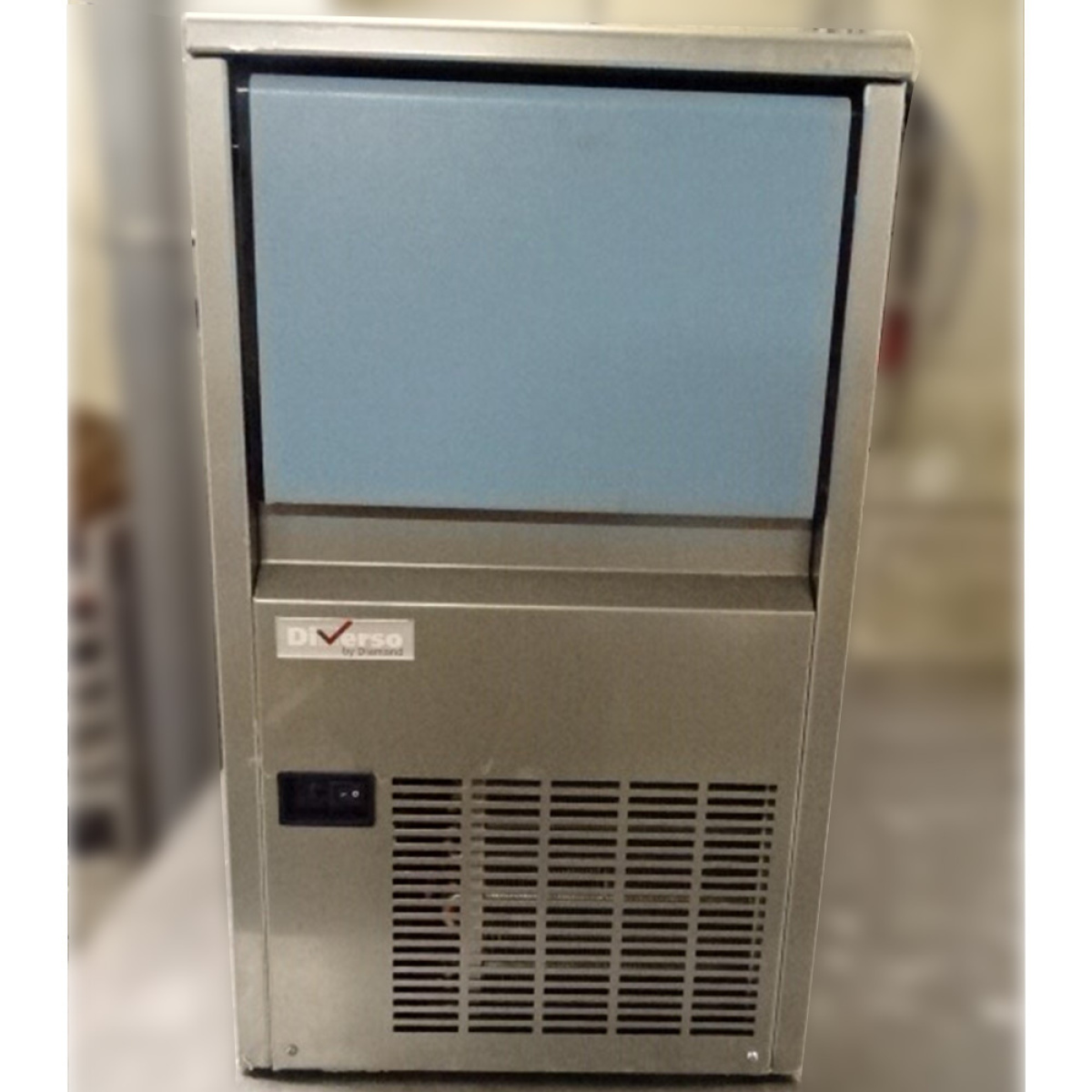 Image Volle ijsblokjesmachine (14 gr) 24kg/24h met reserve 6 kg 1