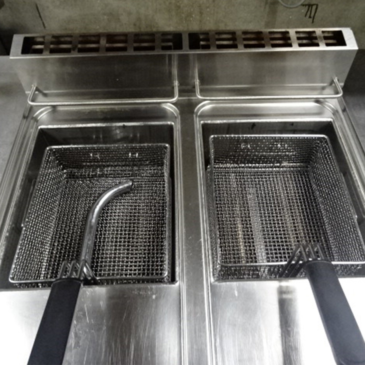 Image Gasfriteuse, 2 kuipen 8 liter -Top- 3