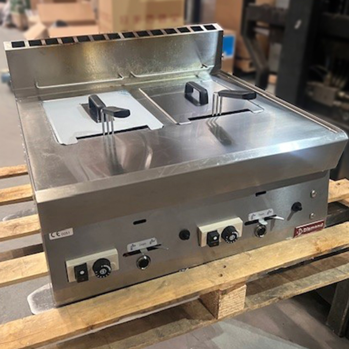 Image Gasfriteuse met 2 kuipen van 8 liter -Top- 3