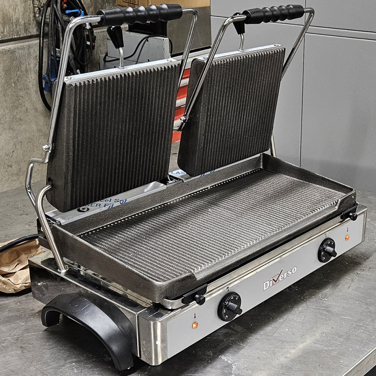Image Elektrische panini grill DUBBEL, geribde platen 1