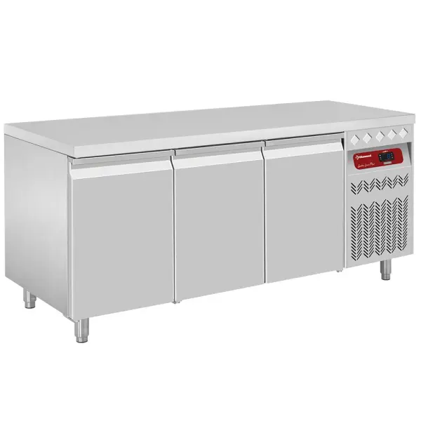 Geventileerde koeltafel, 3 deuren GN 1/1, 405 Lit. - Main Image